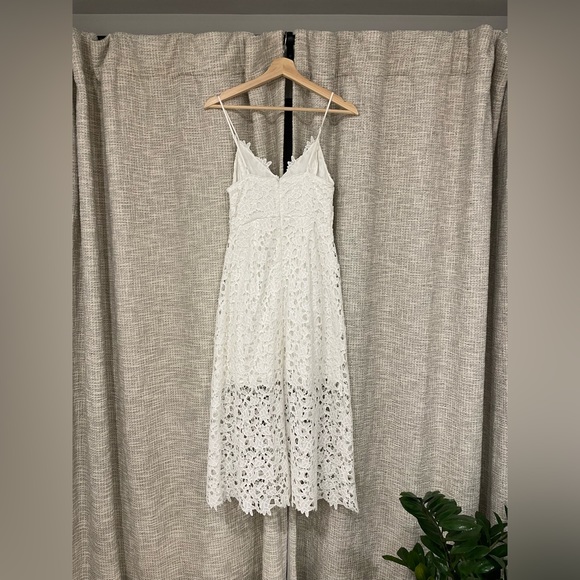 ATSR THE LABEL white dress - Picture 3 of 5